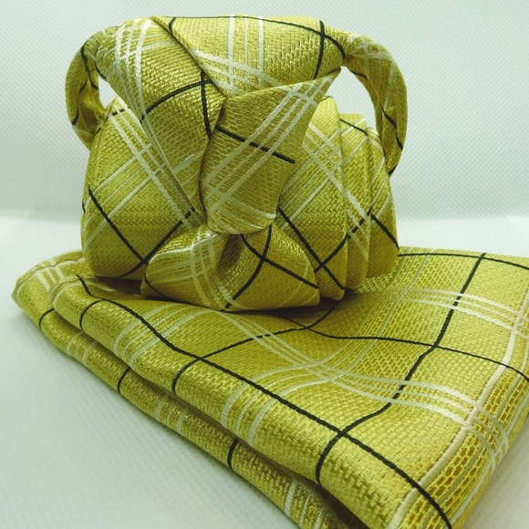 Other - --SOLD--Trinity Knot Honey Gold, White & Black Set